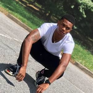 Meet your Posher, Deyon